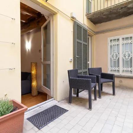 Apartment La Piccola Corte Al 24 - Affitti Brevi Italia