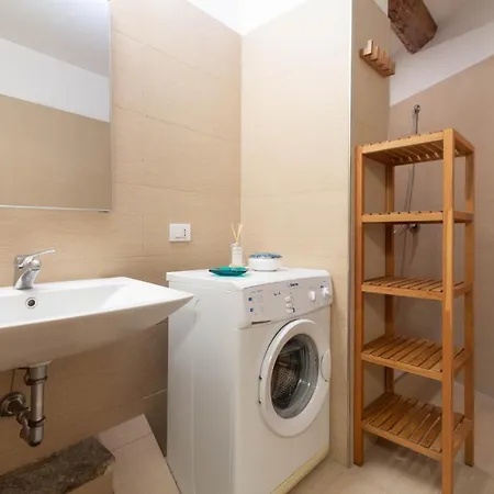 La Piccola Corte Al 24 - Affitti Brevi Italia Apartment